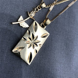choker necklace
