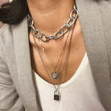 choker necklace